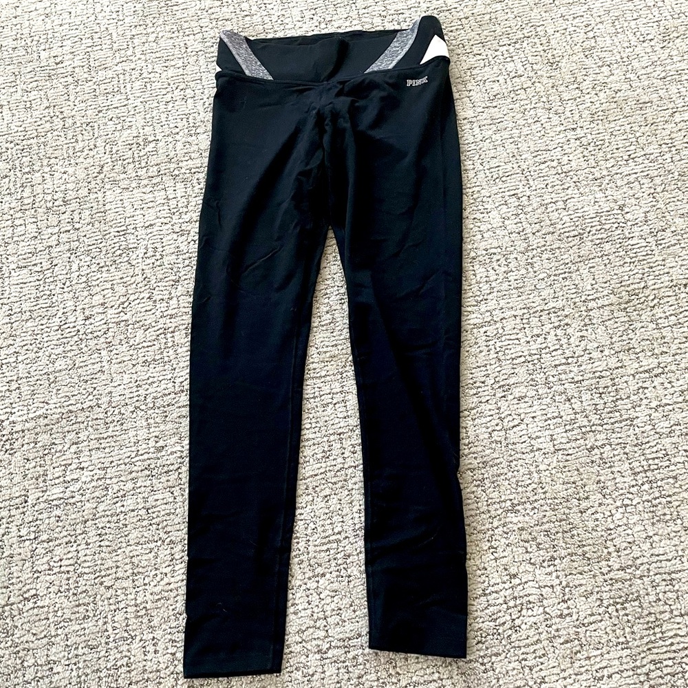 VS PINK Ultimate Yoga Pants